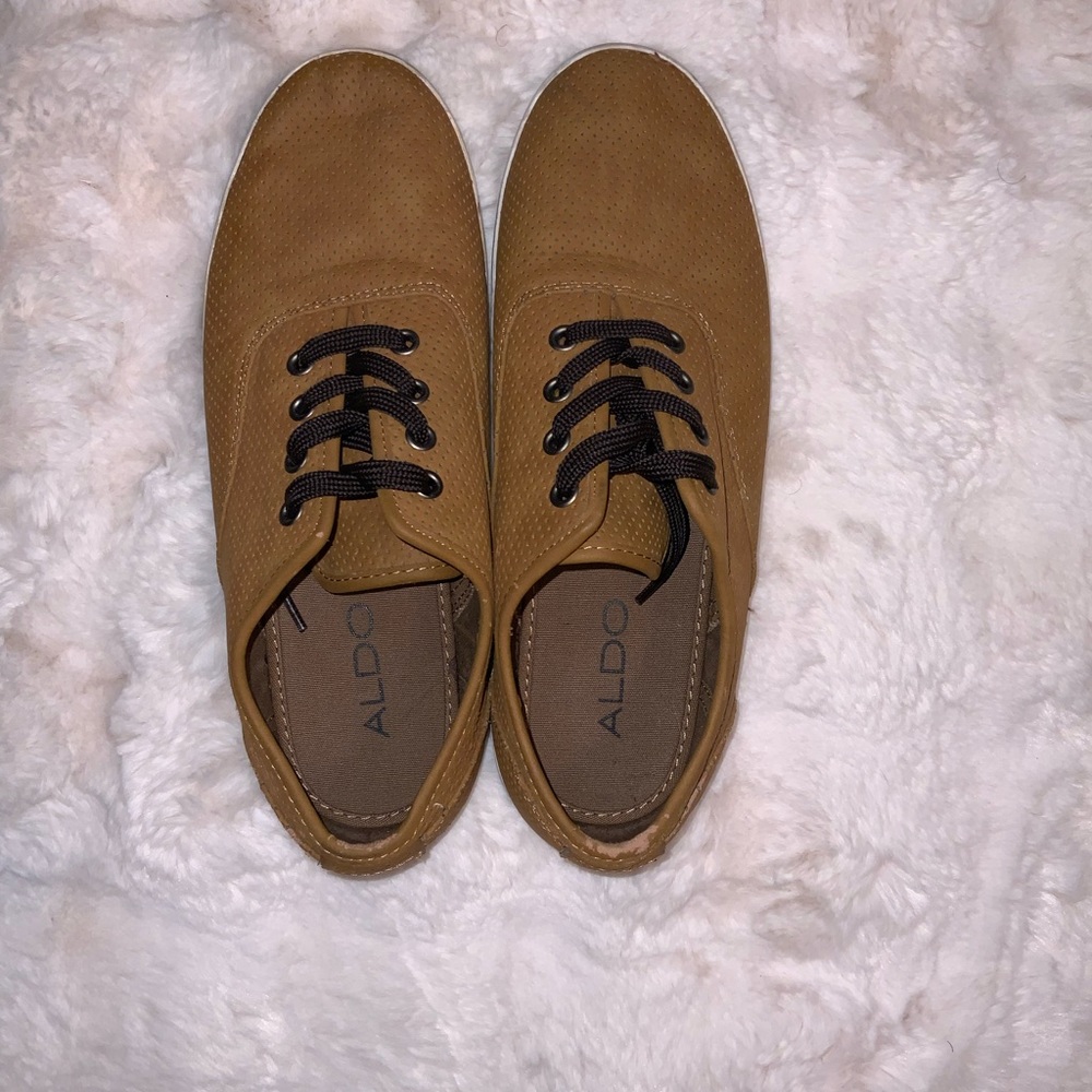 Men Shoes. - Picture 2 of 5
